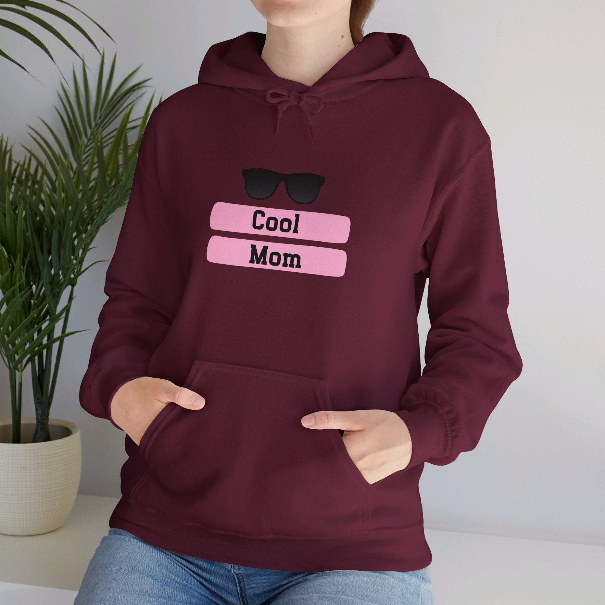 Cool Mom Unisex Heavy Blend™ Hooded Sweatshirt