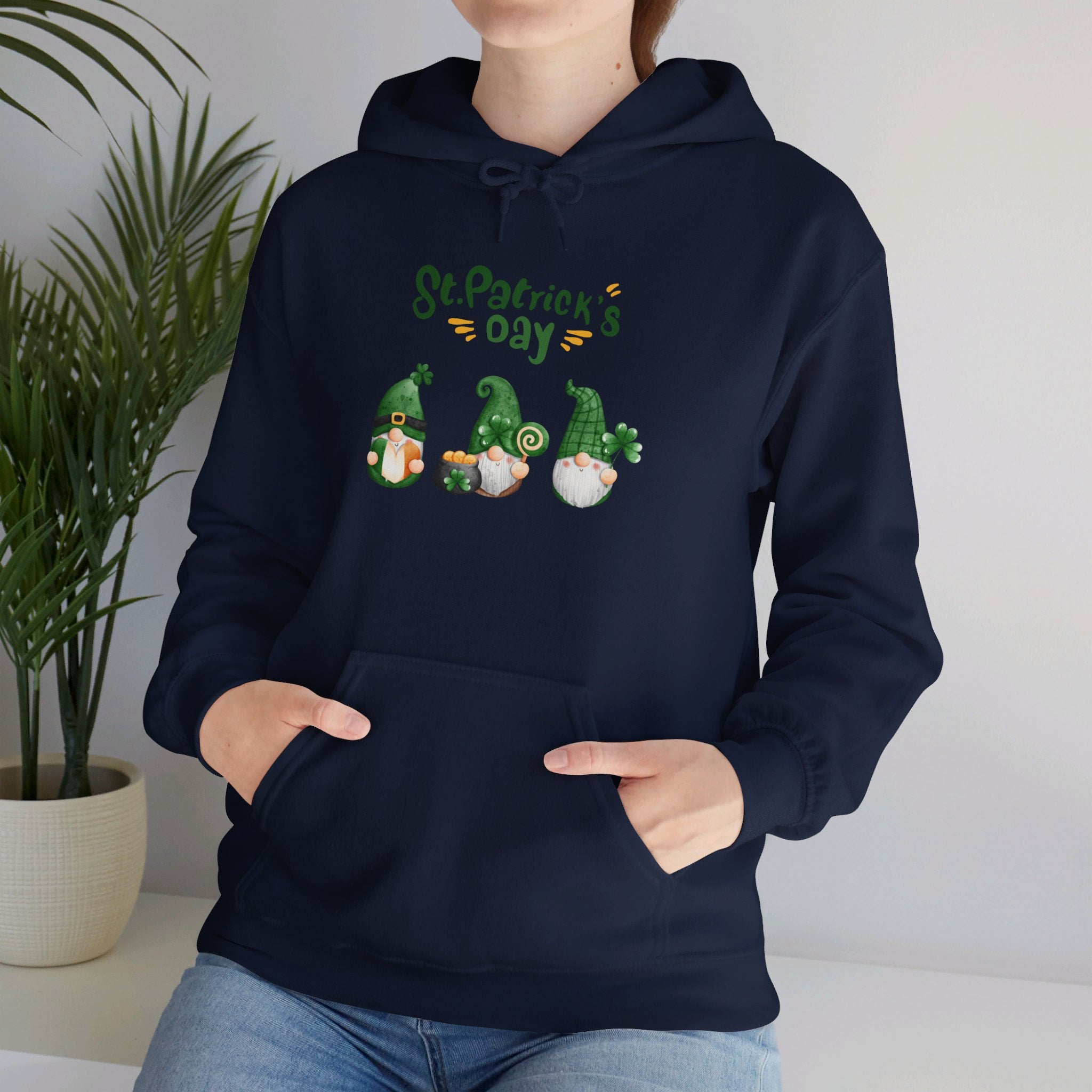 St Patty's Day Gnome Unisex Heavy Blend™ Hooded Sweatshirt