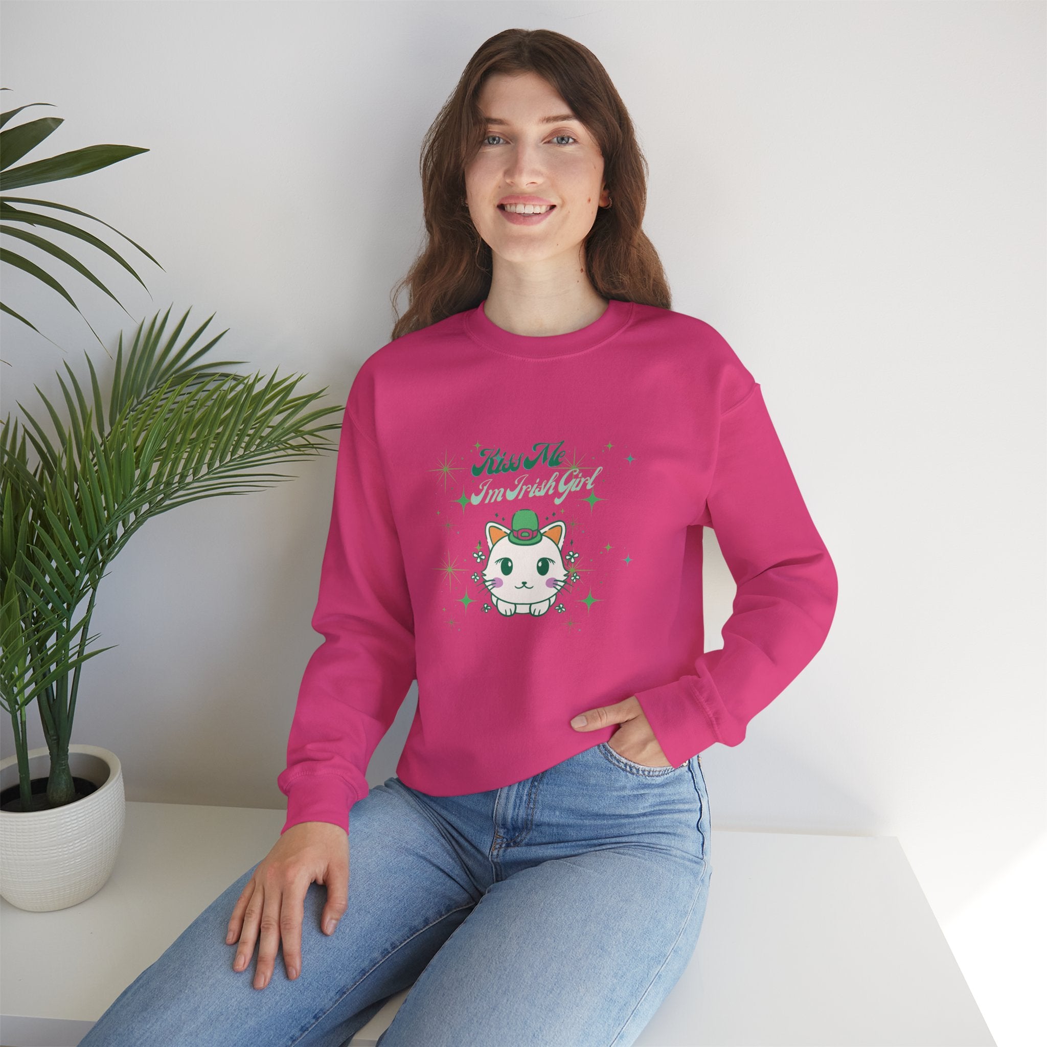 Kiss Me I'm Irish Cat Crewneck Sweatshirt - Unisex Heavy Blend™