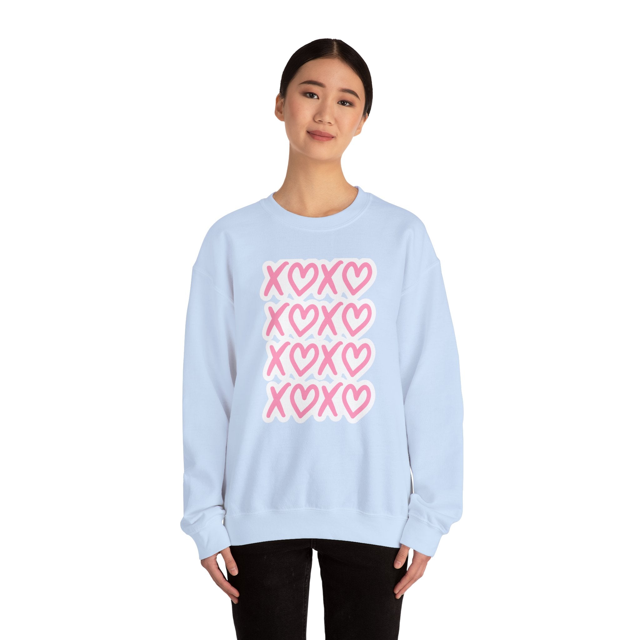 XOXO Unisex Heavy Blend™ Crewneck Sweatshirt