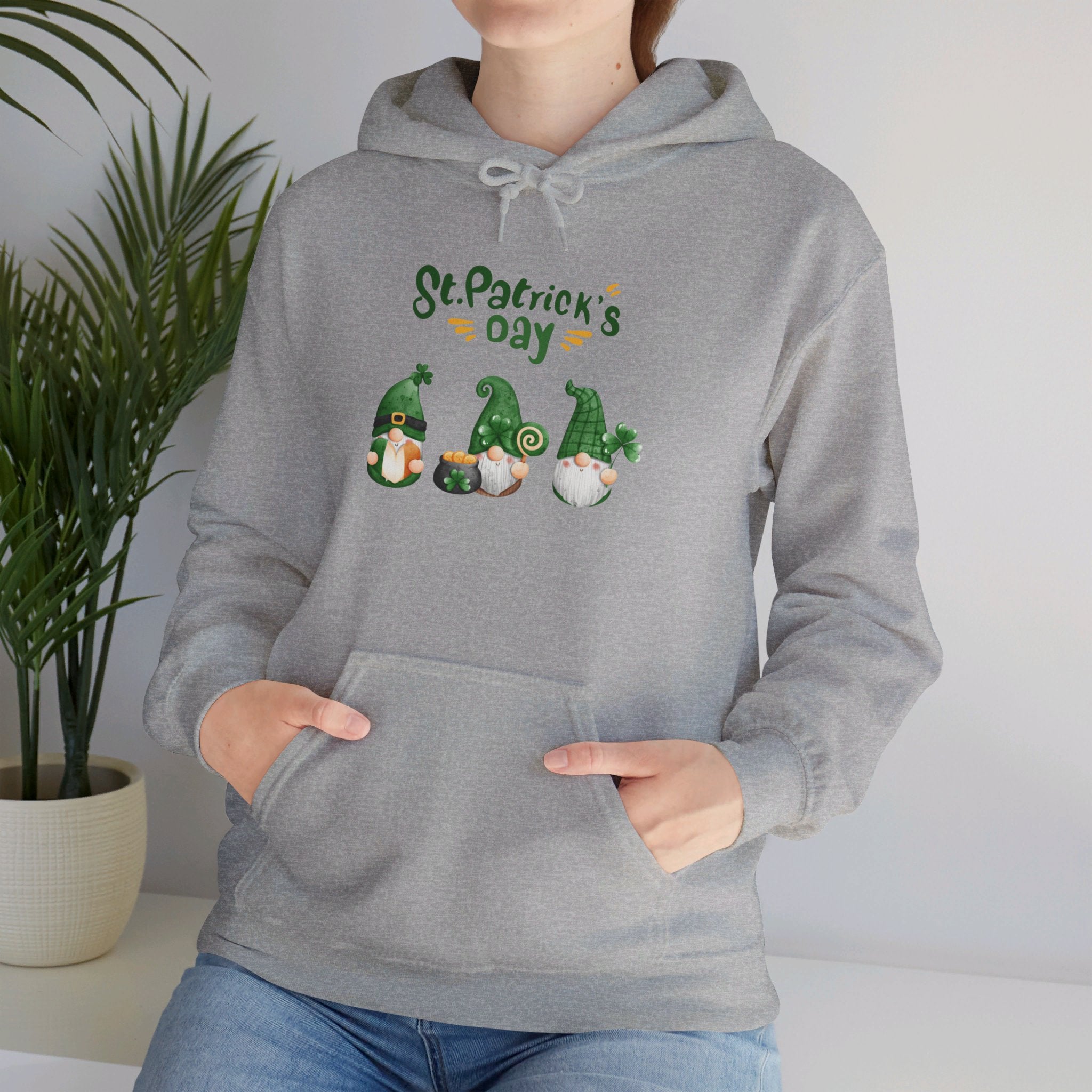 St Patty's Day Gnome Unisex Heavy Blend™ Hooded Sweatshirt