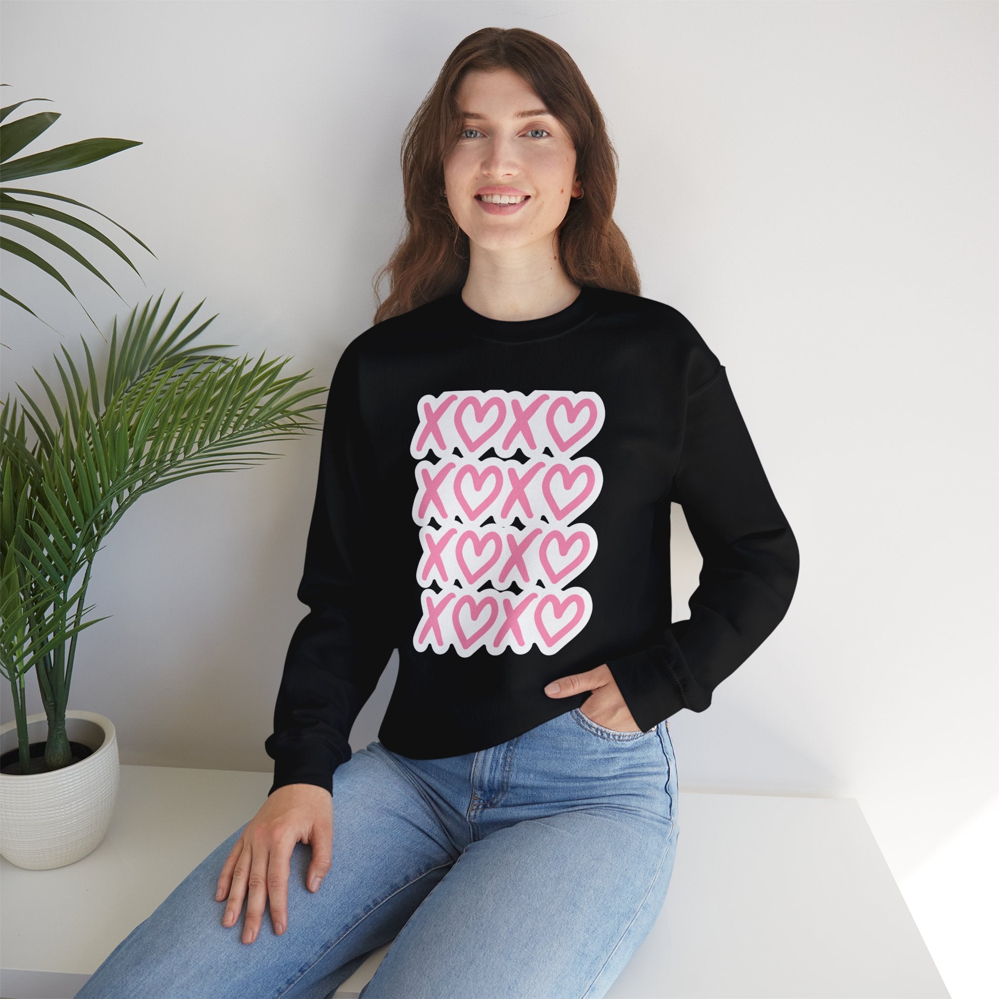 XOXO Unisex Heavy Blend™ Crewneck Sweatshirt