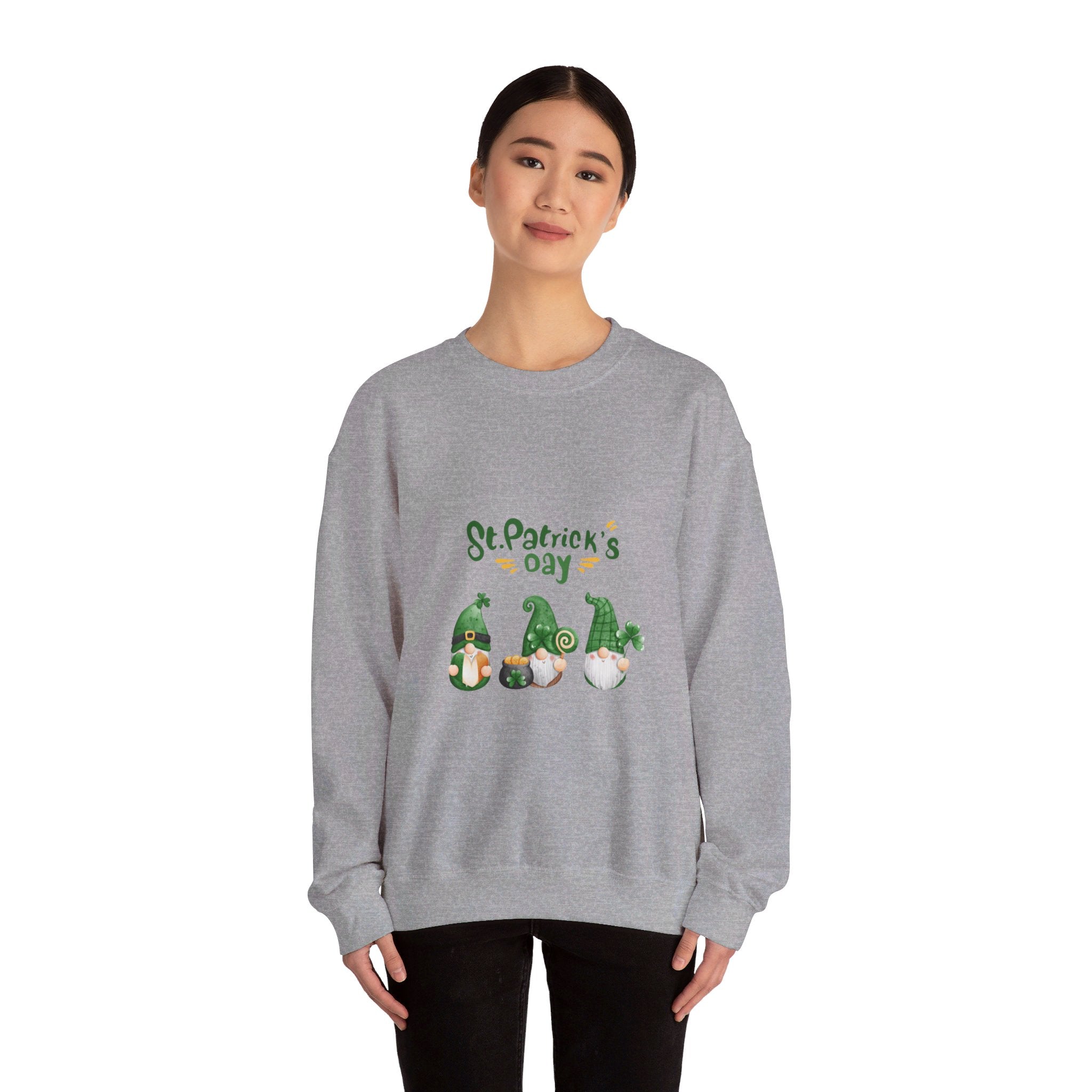 St Patty's Day Gnome Unisex Heavy Blend™ Crewneck Sweatshirt