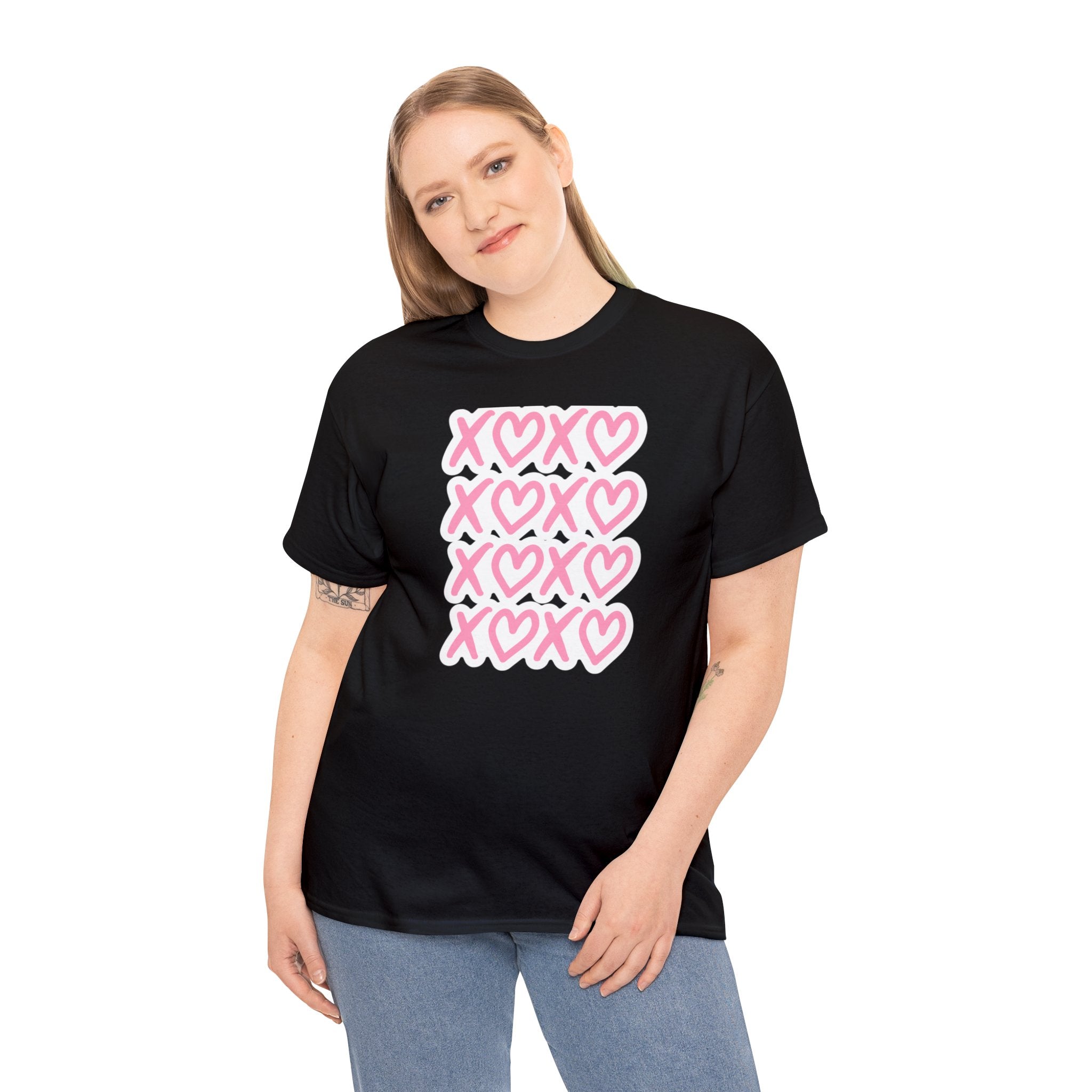 XOXO Unisex Heavy Cotton Tee
