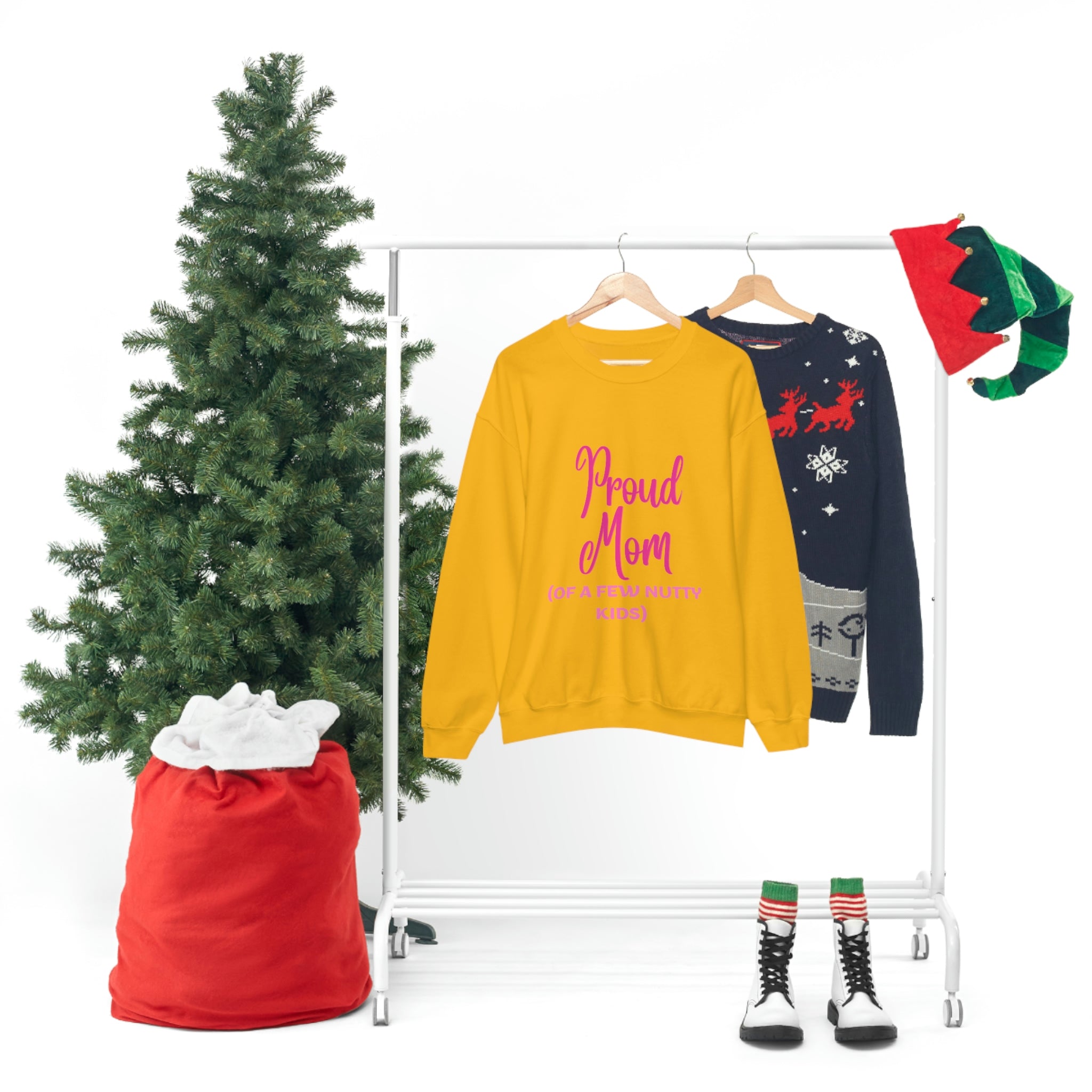 Proud MomUnisex Heavy Blend™ Crewneck Sweatshirt