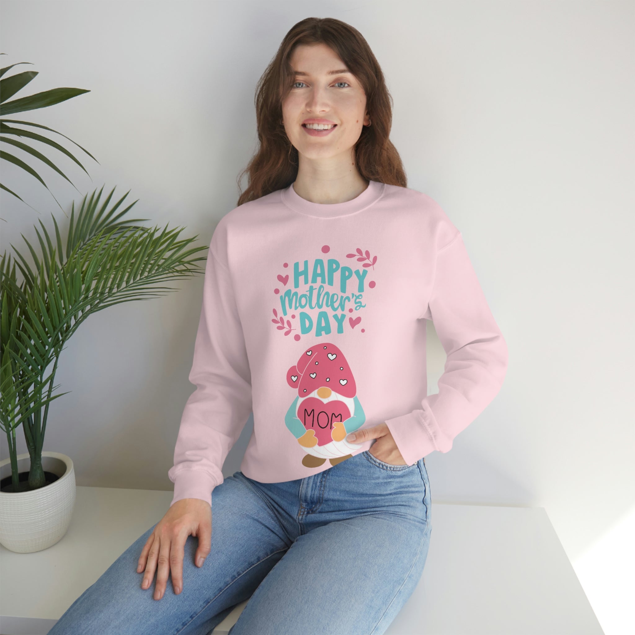 Happy Mother's Day Gnome Unisex Heavy Blend™ Crewneck Sweatshirt