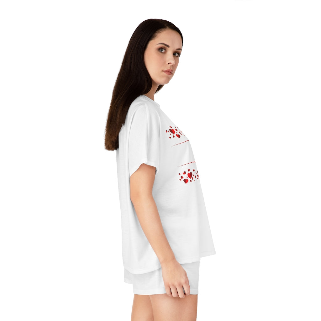 Little Heart's Women's Short Pajama Set (AOP)